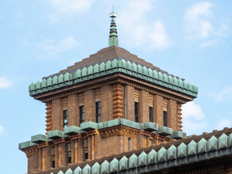 横浜の歴史的建造物を代表する三塔
